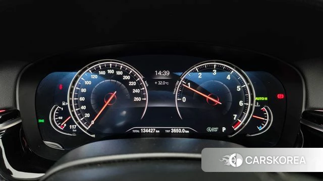BMW 5 Series (G30) id 4760182 из Кореи 18