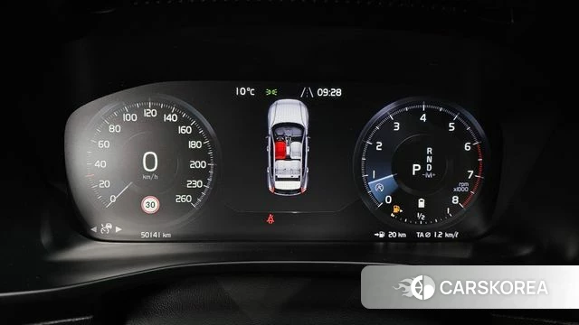 Volvo XC40 id 3807090 из Кореи 18