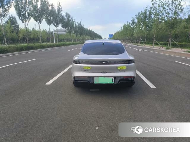 Dongfeng Yipai Yipai 007 id 4207800 из Китая 8