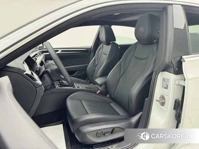 Volkswagen CC id 3920825 из Китая 26