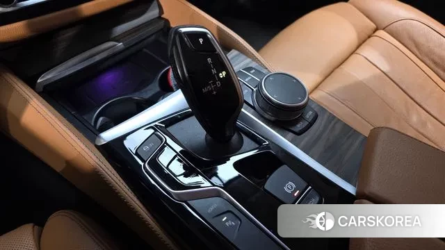 BMW 5 Series (G30) id 3018213 из Кореи 18