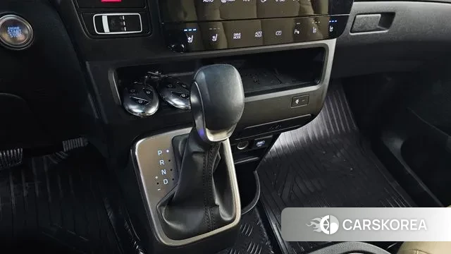 Hyundai Staria id 3596247 из Кореи 18