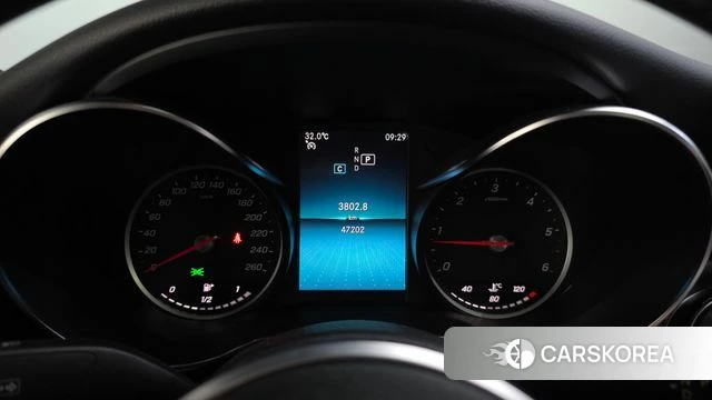 Mercedes-Benz C-Class W205 id 4520193 из Кореи 30