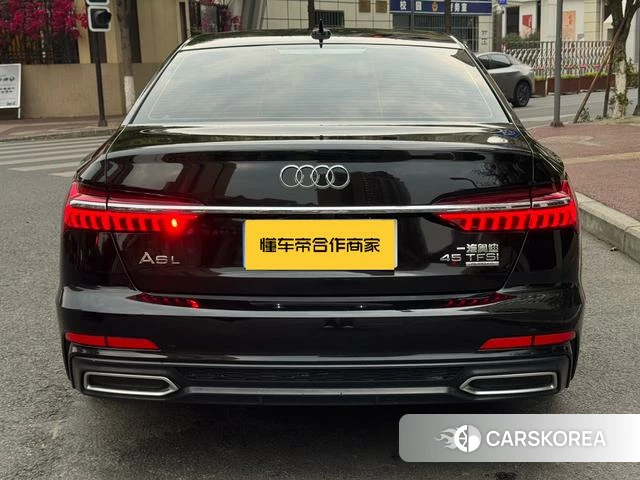 Audi A6L id 4314457 из Китая 28
