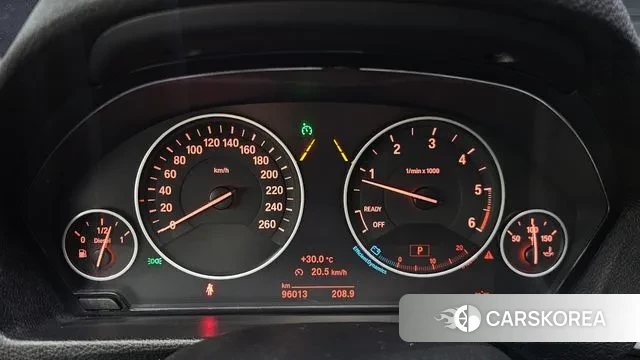 BMW 3 Series (F30) id 3009479 из Кореи 18