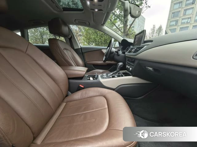 Audi A7 id 3895986 из Китая 8