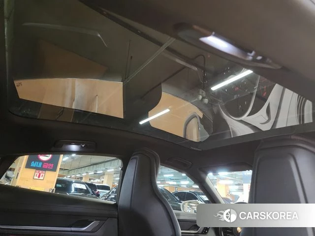 Porsche Taycan id 4383273 из Кореи 18