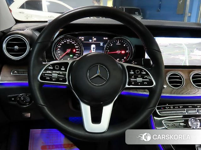 Mercedes-Benz E-Class W213 id 4496293 из Кореи 18