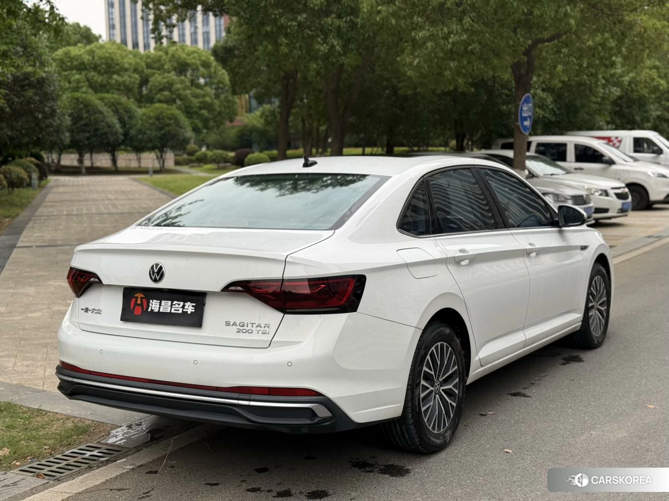 Volkswagen Sagitar id 4455789 из Китая 8