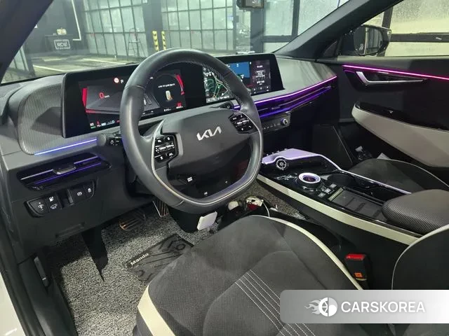Kia EV6 id 3478337 из Кореи 17