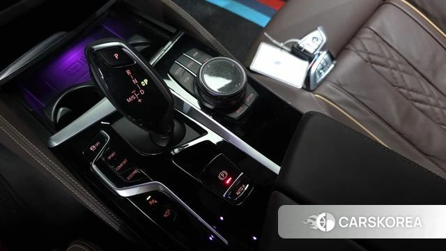 BMW 5 Series (G30) id 3858813 из Кореи 18