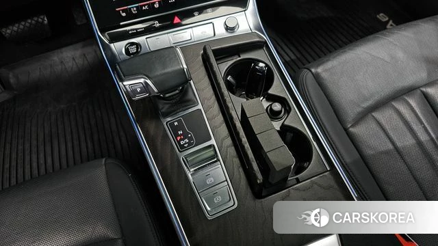 Audi A6 (C8) id 3878155 из Кореи 18