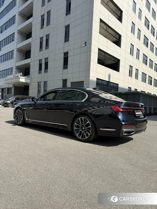 BMW 7 series id 4301573 из Китая 8
