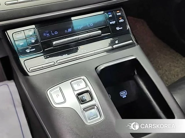 Hyundai The New Grandeur IG Hybrid id 4446638 из Кореи 16