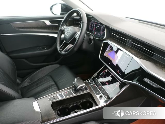 Audi A6L id 4334920 из Китая 14