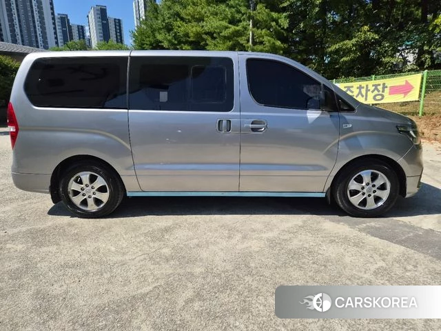 Hyundai The New Grand Starex id 4900615 из Кореи 13