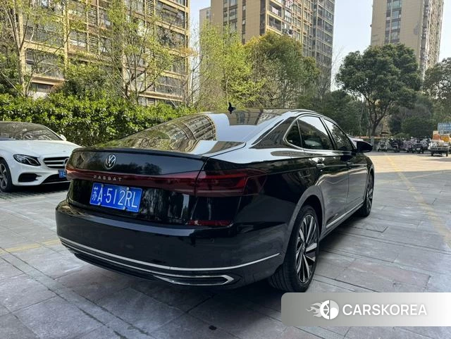 Volkswagen Passat id 4271899 из Китая 17