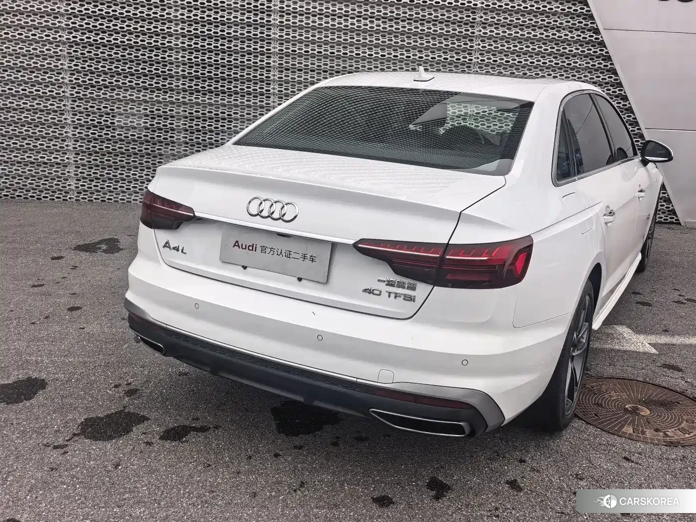Audi A4L id 4622454 из Китая 8