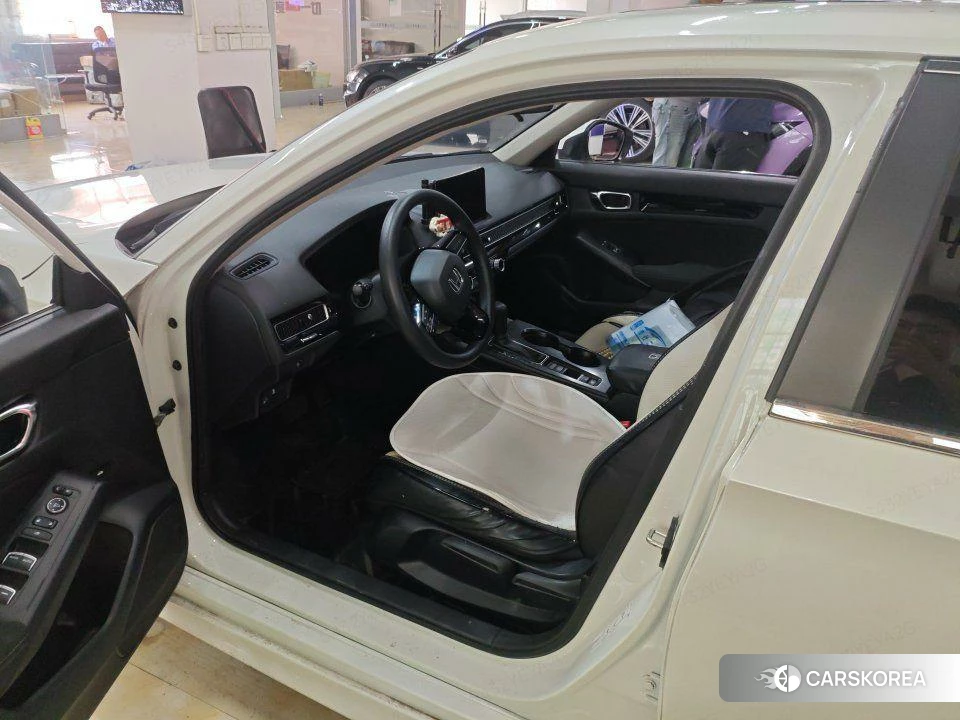 Honda Civic id 4513611 из Китая 14