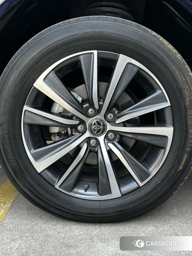 Toyota Ling Fang HARRIER id 4221445 из Китая 25
