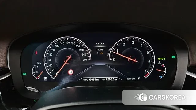 BMW 5 Series (G30) id 3636367 из Кореи 18