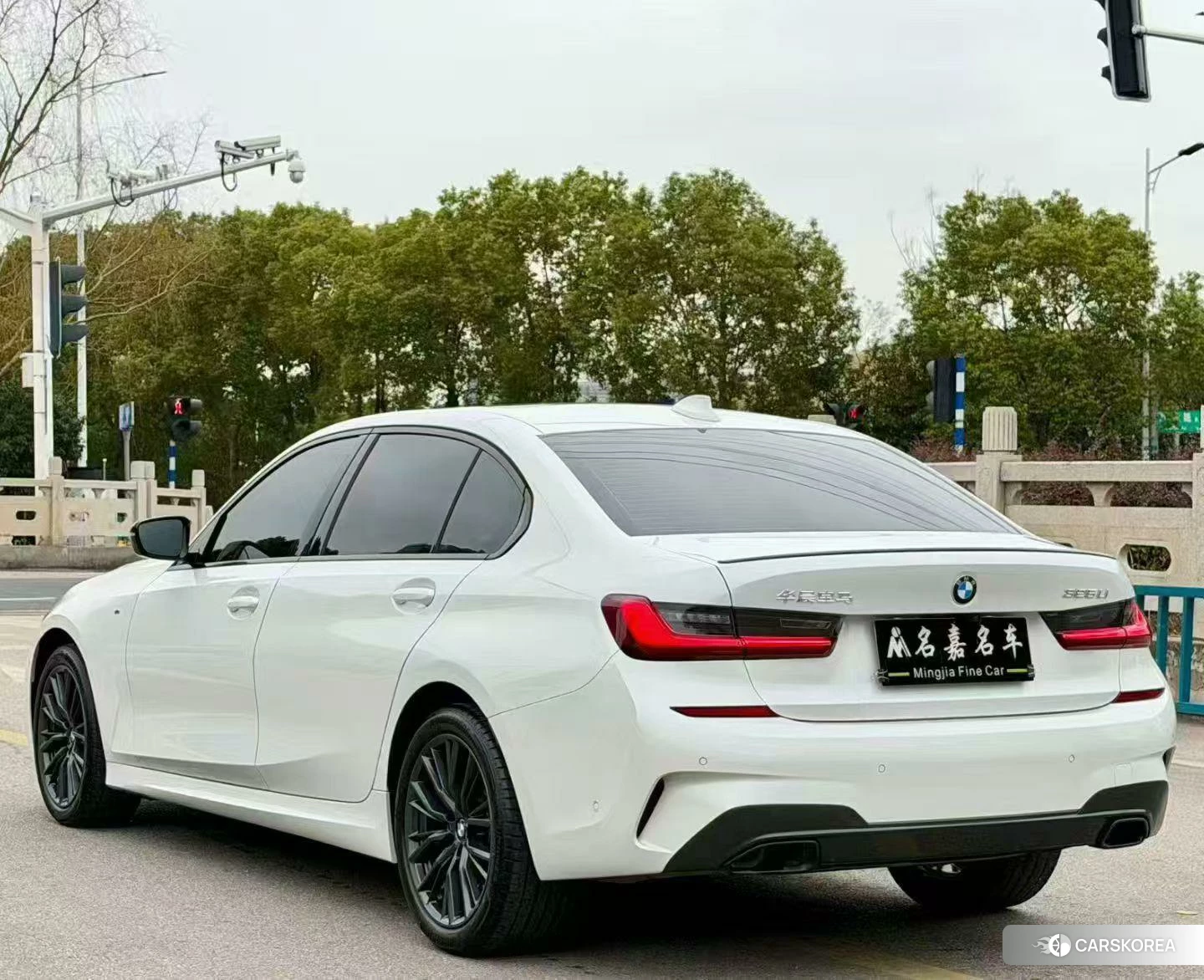 BMW 3 series id 4455821 из Китая 8