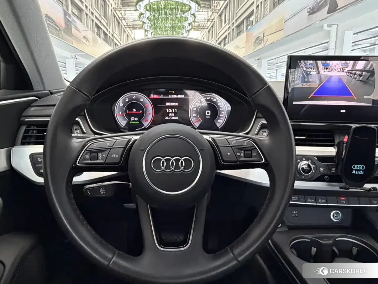 Audi A4L id 4628051 из Китая 15
