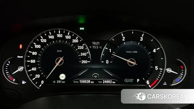 BMW 5 Series (G30) id 3345414 из Кореи 18