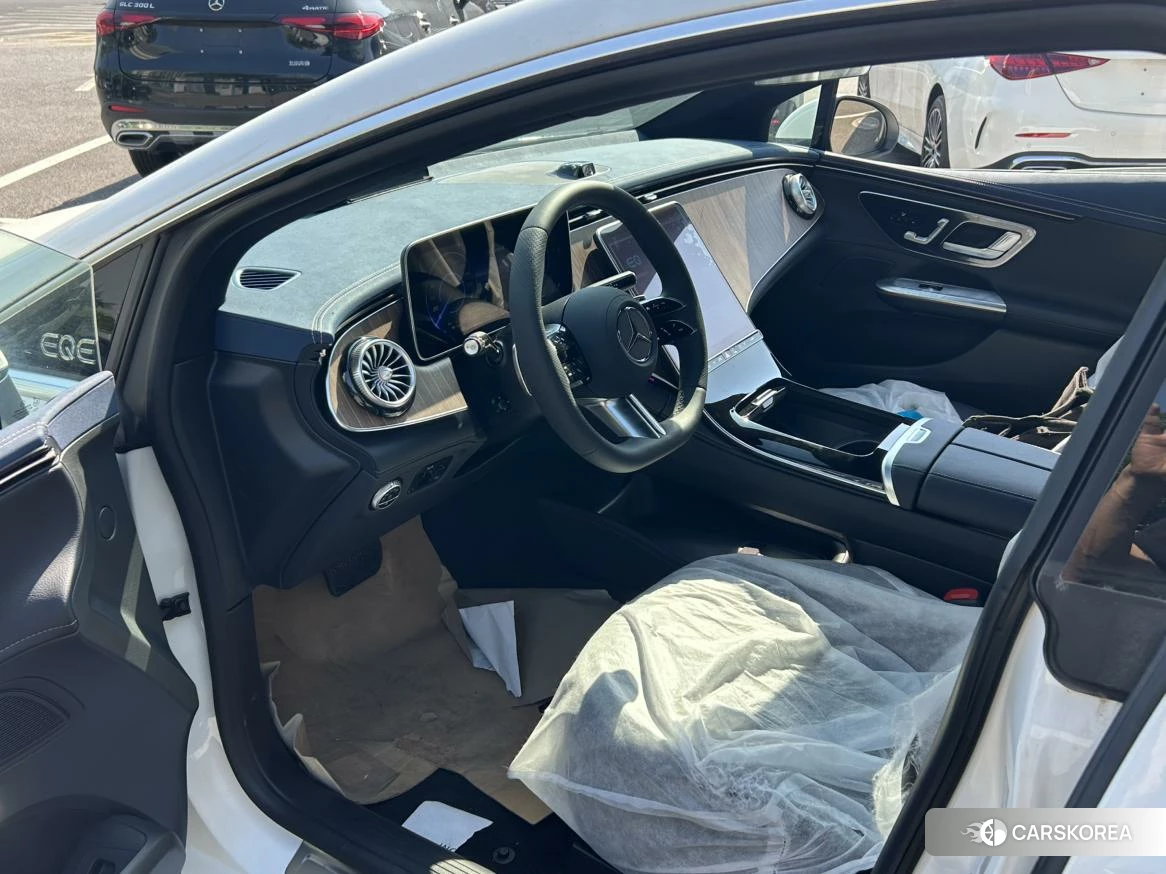 Mercedes-Benz EQE id 4455487 из Китая 16