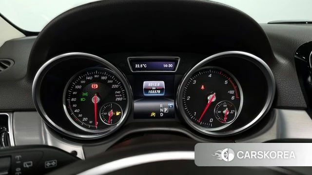Mercedes-Benz GLE - Class W166 id 4363331 из Кореи 32