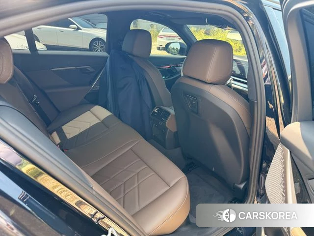BMW 5 Series (G60) id 4782858 из Кореи 8