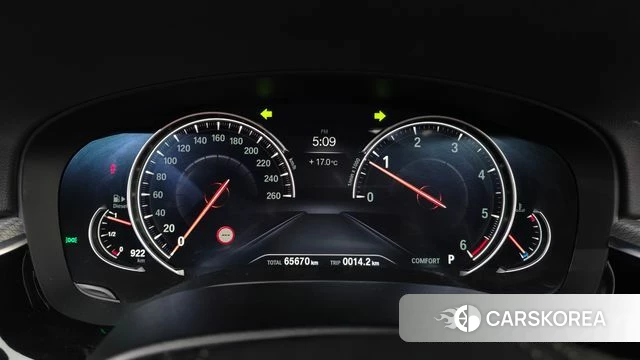BMW 5 Series (G30) id 4318323 из Кореи 31