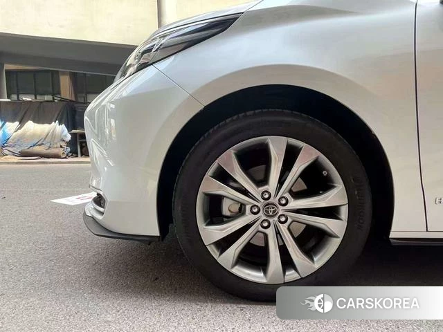Toyota Saina id 4258324 из Китая 12