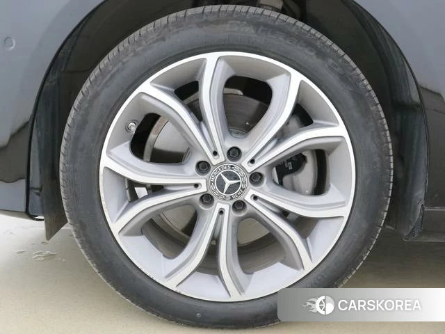 Mercedes-Benz E-class id 4259843 из Китая 12