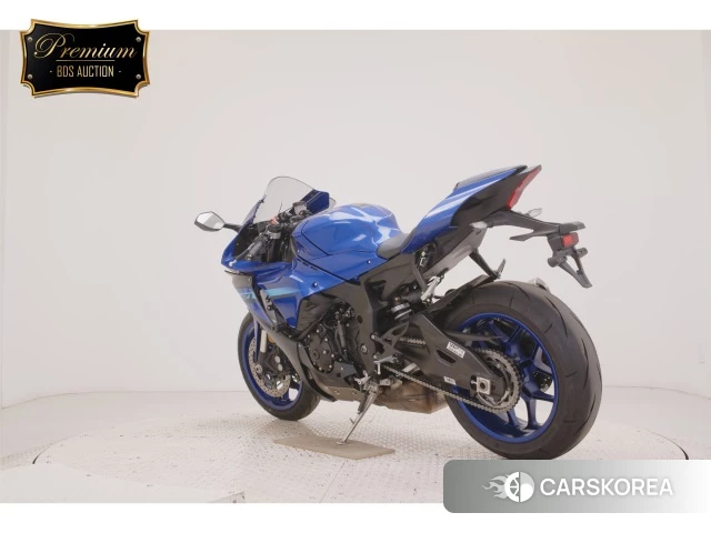 Yamaha YZF-R1 id 4399442 из Японии 8