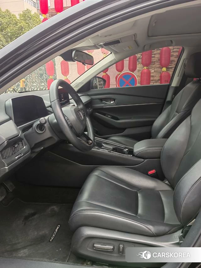 Honda Accord id 3890493 из Китая 12
