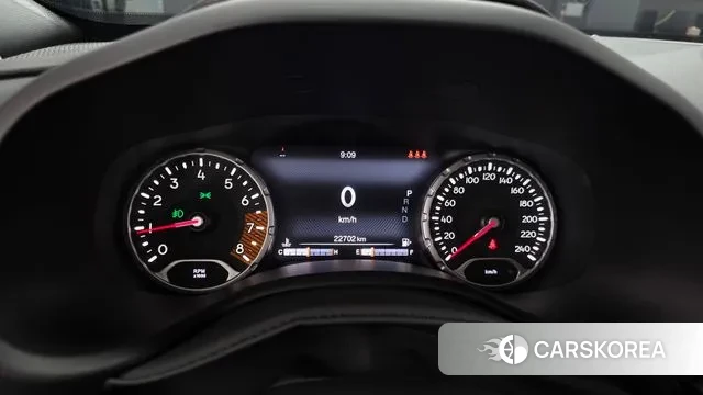 Jeep Renegade id 3740234 из Кореи 19