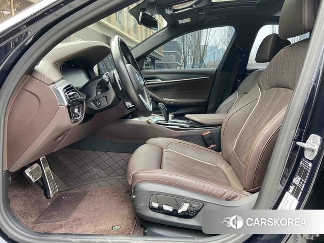 BMW 5 series id 4260244 из Китая 11