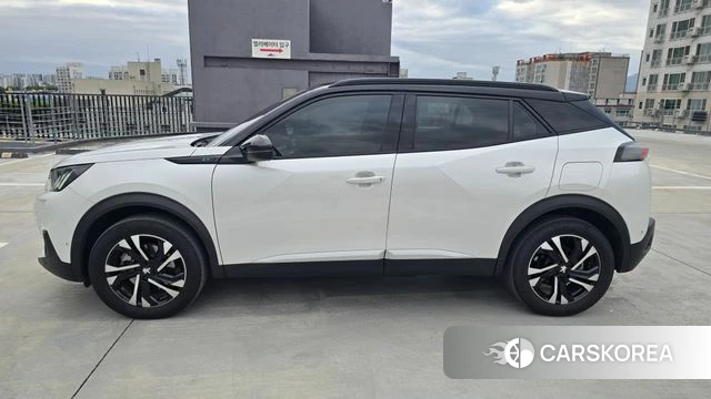 Peugeot e-2008 second generation id 4792411 из Кореи 17