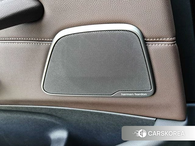 BMW 5 series id 4257264 из Китая 9