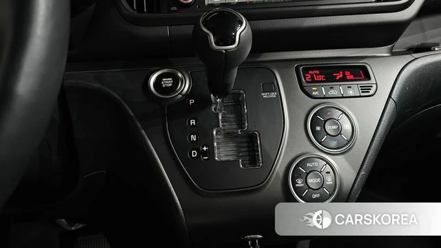 Kia The New Kia Ray id 4656386 из Кореи 32