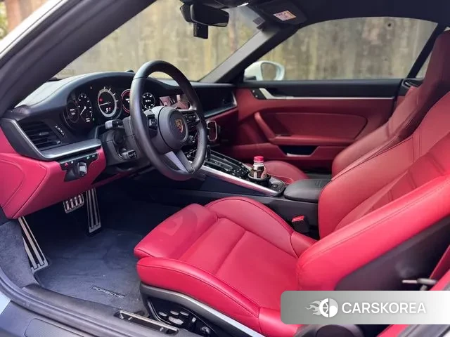 Porsche 911(992) id 3371910 из Кореи 18