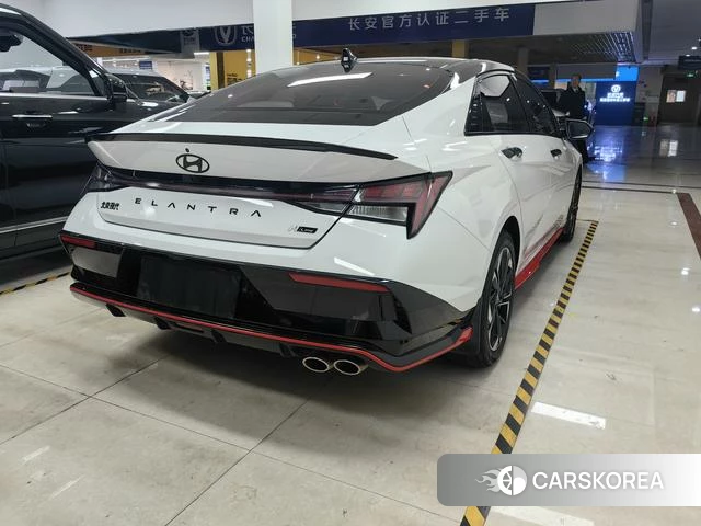 Hyundai Elantra id 4262129 из Китая 14