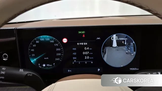 Hyundai Grandeur (GN7) id 3442082 из Кореи 18