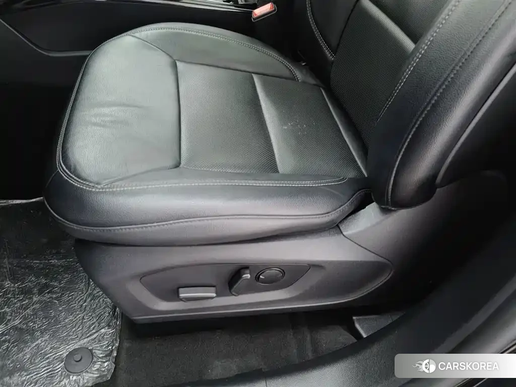 Ford Explorer id 4589225 из Китая 22