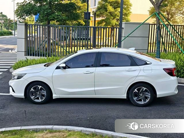 Honda Enjoy domain id 4392263 из Китая 15