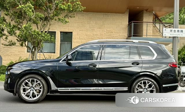 BMW X7 id 4333248 из Китая 20