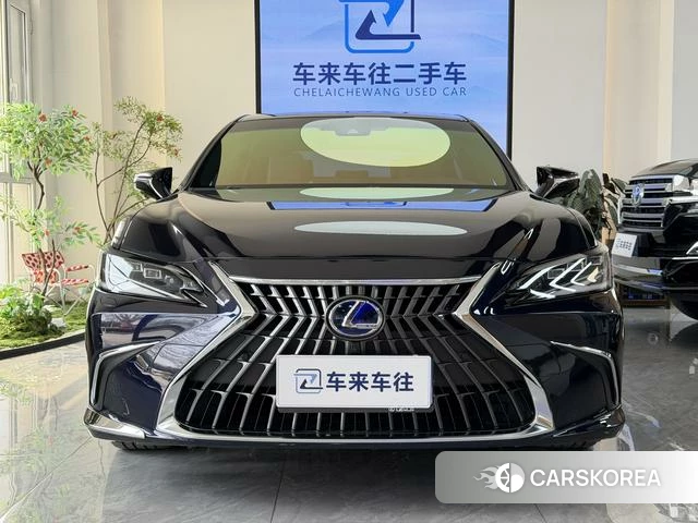 Lexus ES id 4262174 из Китая 19