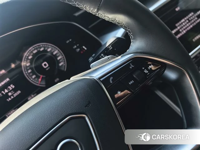 Audi A7L id 4217412 из Китая 21
