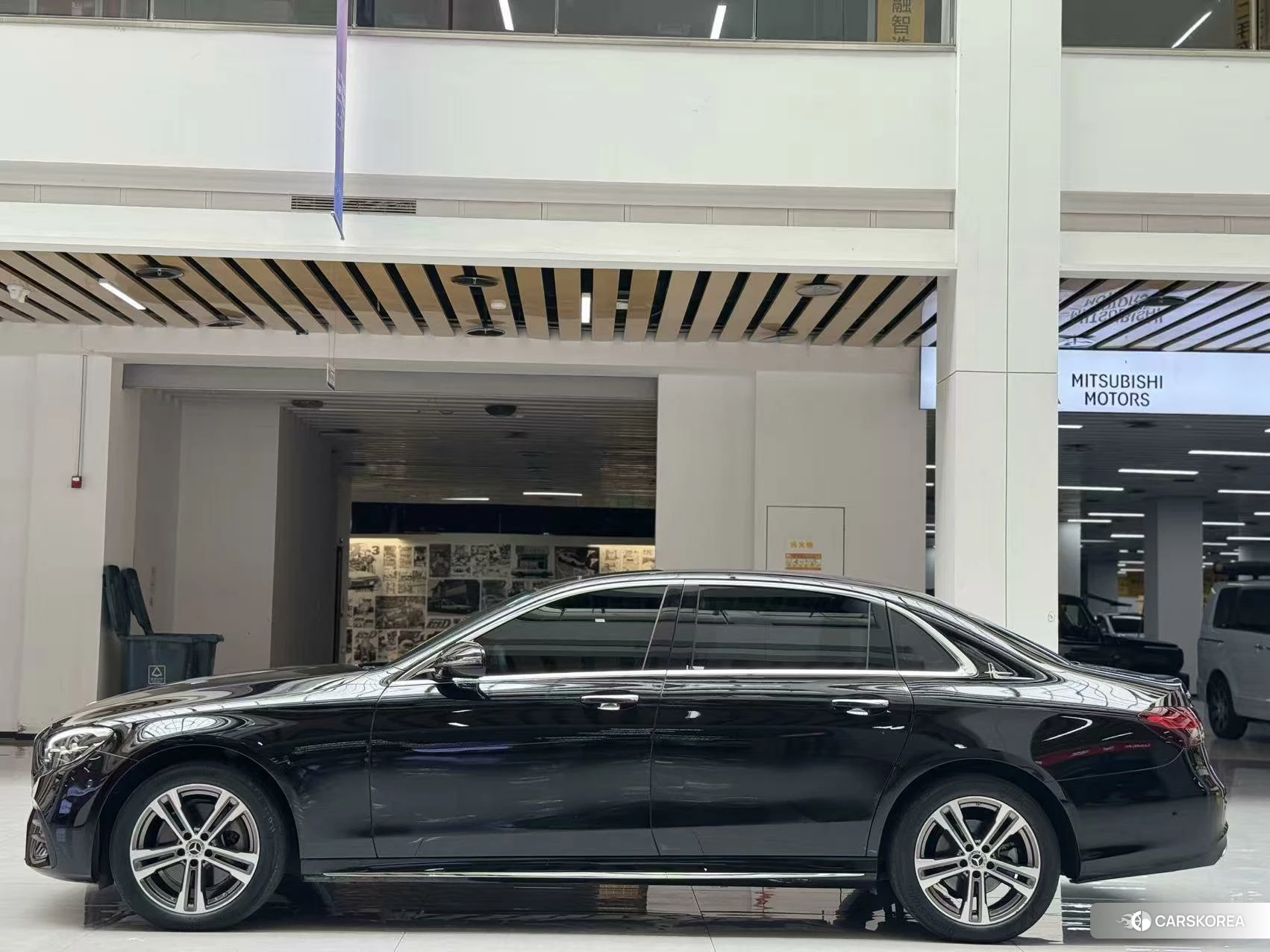 Mercedes-Benz E-class id 4419269 из Китая 20